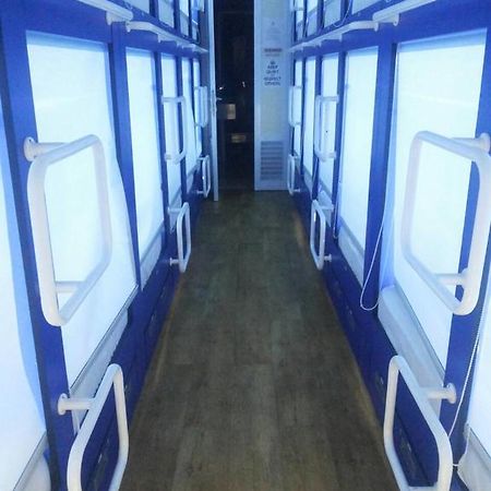 קוטה לומבוק Qb Sleep Capsule Hotel מראה חיצוני תמונה