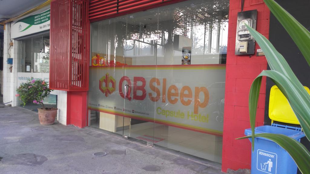 קוטה לומבוק Qb Sleep Capsule Hotel מראה חיצוני תמונה